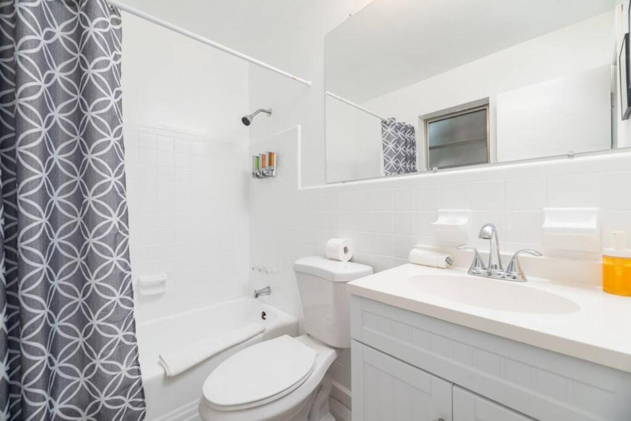 Just Off Wilton Drive Apt 2 Fort Lauderdale Extérieur photo